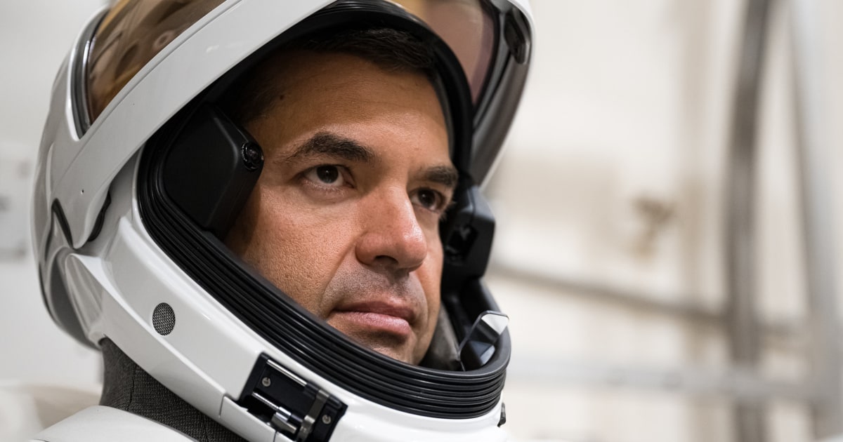 White House to replace Trump pick for NASA administrator