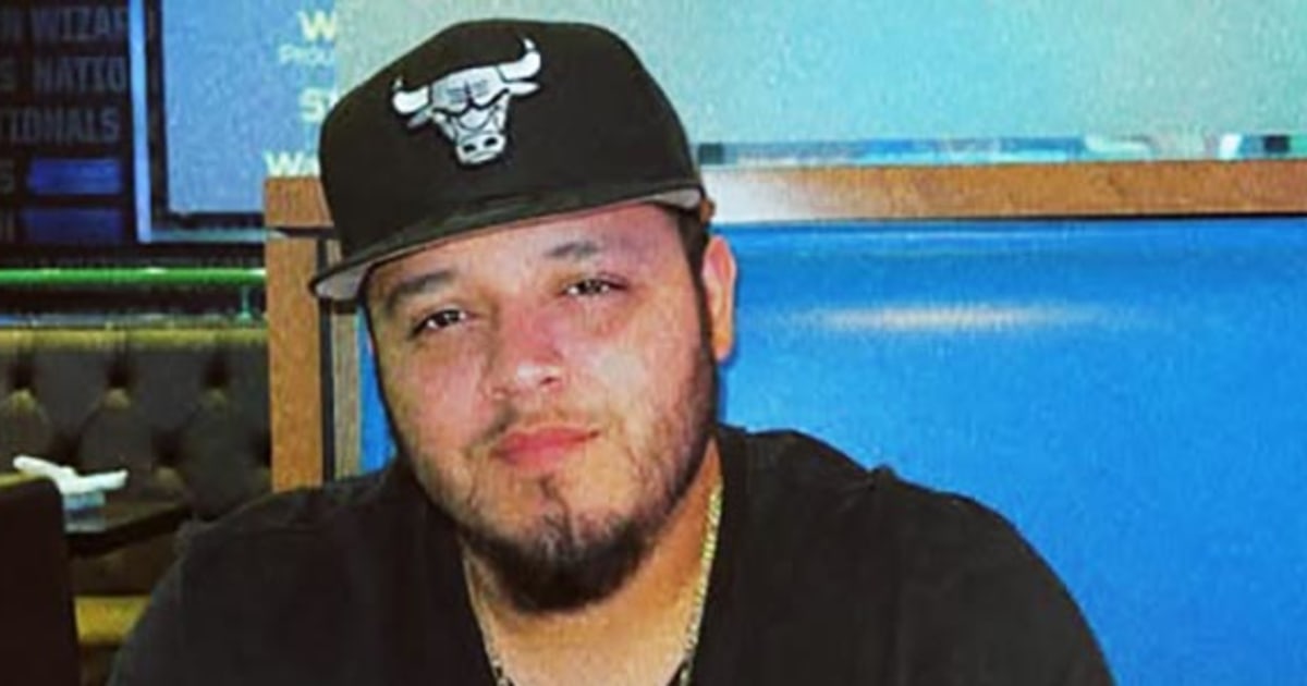 Attorneys for Kilmar Abrego Garcia argue he isn’t a flight risk and should be released