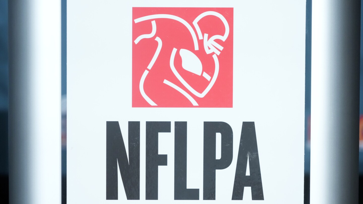 NFLPA hasn’t released 61-page collusion ruling to Russell Wilson, Kyler Murray