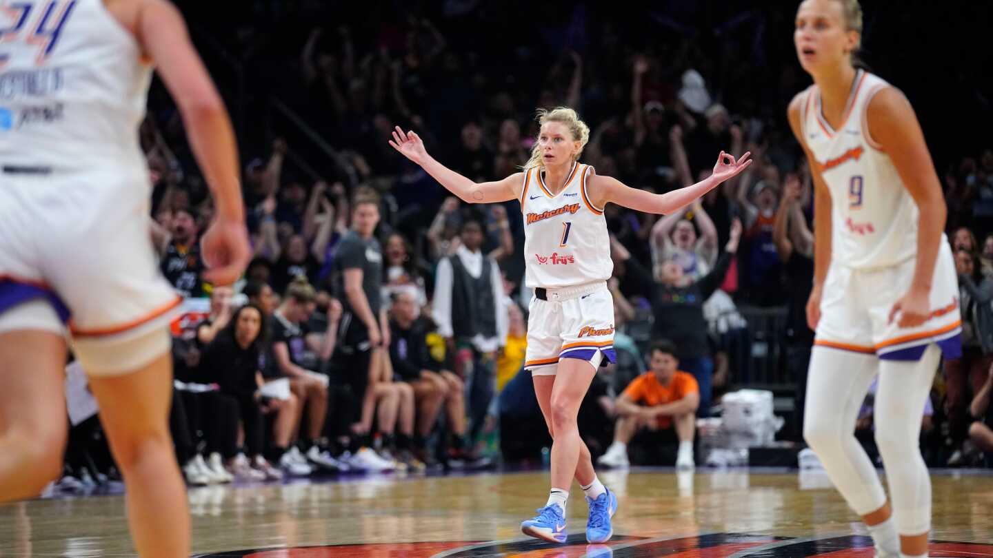 Rookie Lexi Held scores season-high 24 points as Mercury close on 18-1 run to beat Valkyries 86-77